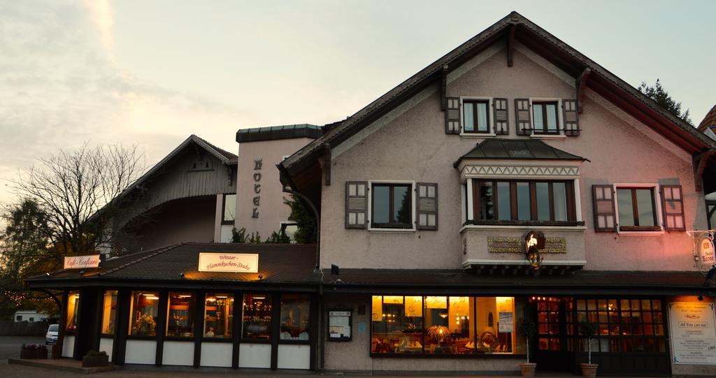 Hotel Haus Krone Bexbach المظهر الخارجي الصورة