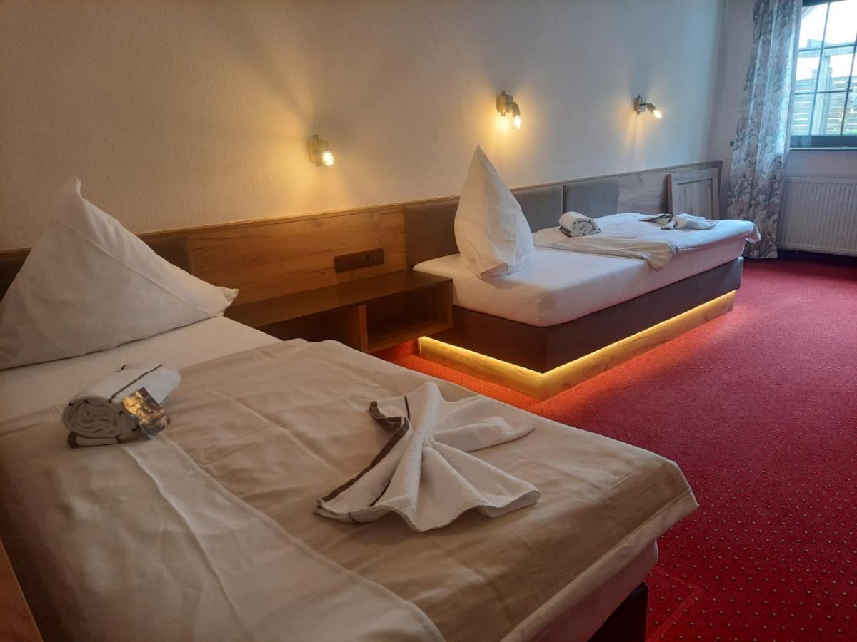 Hotel Haus Krone Bexbach المظهر الخارجي الصورة