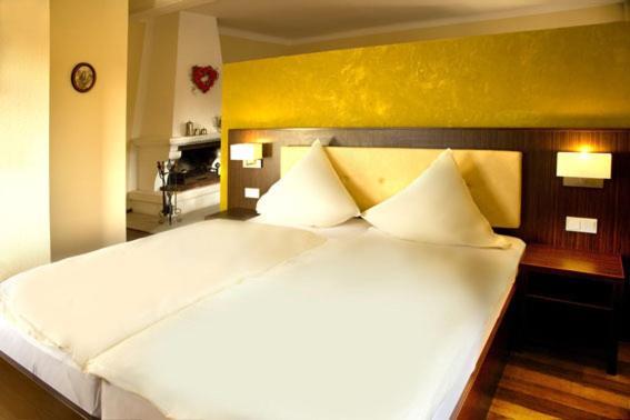 Hotel Haus Krone Bexbach المظهر الخارجي الصورة
