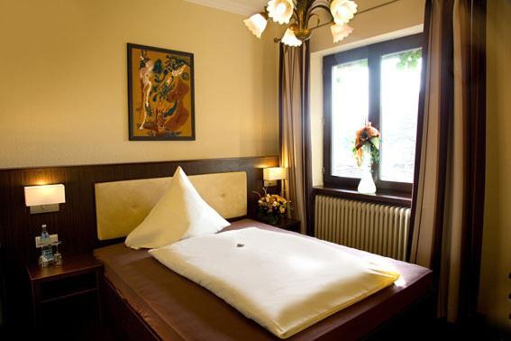 Hotel Haus Krone Bexbach الغرفة الصورة